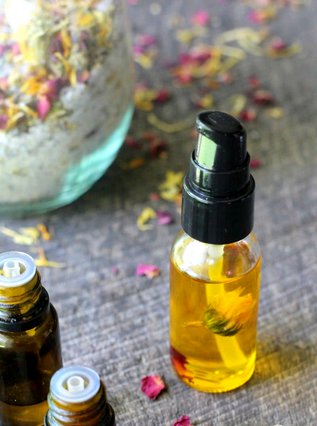 DIY:  Φτιάξε το δικό σου σέρουμ για αγέραστη επιδερμίδα!