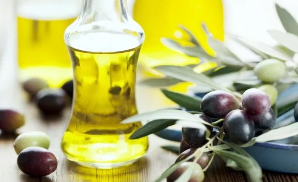 ΛΑΔΙ ΓΙΑ ΜΕΤΑ ΑΠΟ ΕΚΘΕΣΗ ΣΤΟΝ ΗΛΙΟ,  ΣΥΣΦΙΞΗ ΣΩΜΑΤΟΣ ΚΑΙ ΓΙΑ ΥΠΕΡΟΧΗ ΛΑΜΠΕΡΗ ΕΠΙΔΕΡΜΙΔΑ!