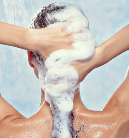 DIY: Σαμπουάν Με Tea Tree Oil Κατά Της Πιτυρίδας