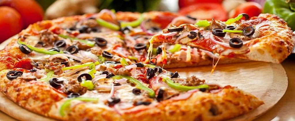 Ένα κομμάτι πίτσας ίσως αποτελεί πιο υγιεινή επιλογή για το πρωινό από ό, τι τα περισσότερα δημοφιλή δημητριακά!