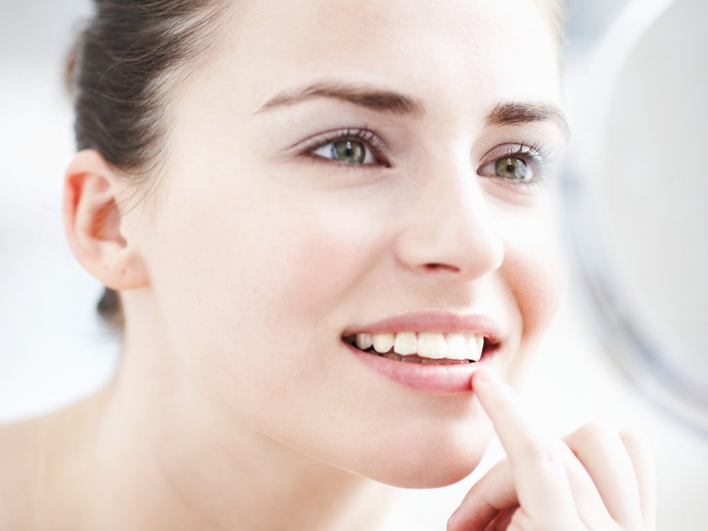 Lip balm με ελαιόλαδο και σοκολάτα