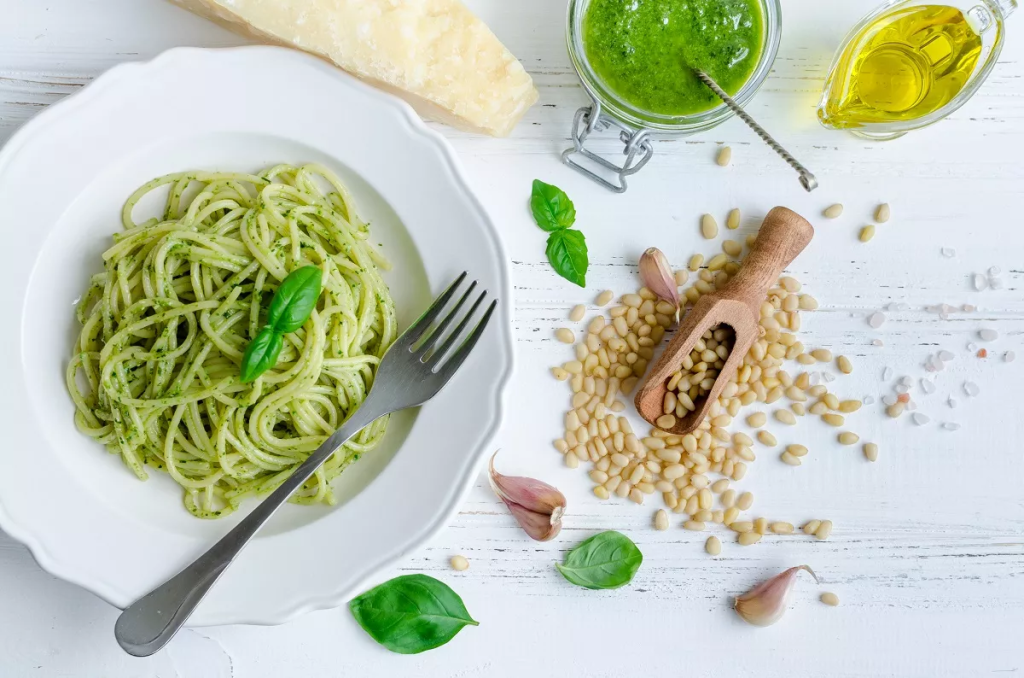 9 απλά μυστικά για την πιο πετυχημένη pesto μακαρονάδα
