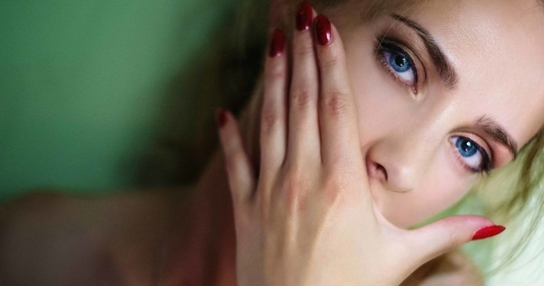 Έξτρα λίπος στο πρόσωπο; 8 συμβουλές για να απαλλαγείς από αυτό άμεσα