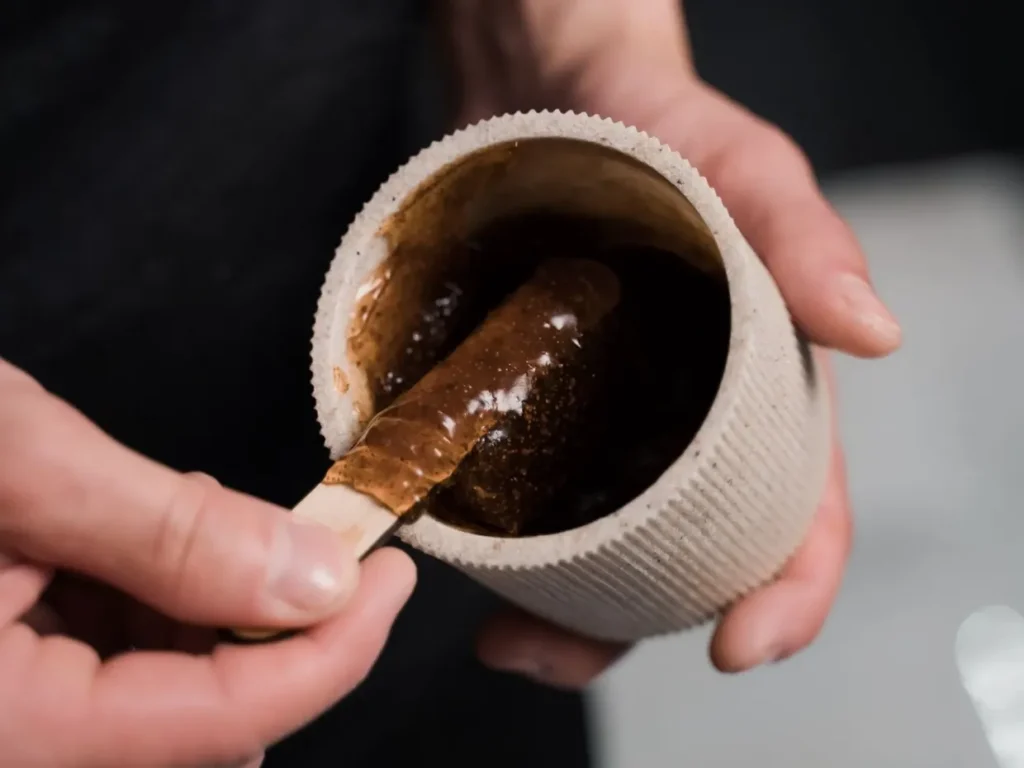 DIY Time! Scrub χεριών με λάδι καρύδας για την πιο βελούδινη επιδερμίδα