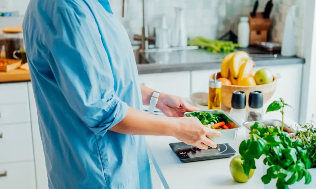 Απώλεια λίπους στους γλουτούς με διατροφή *(πιο γρήγορα).