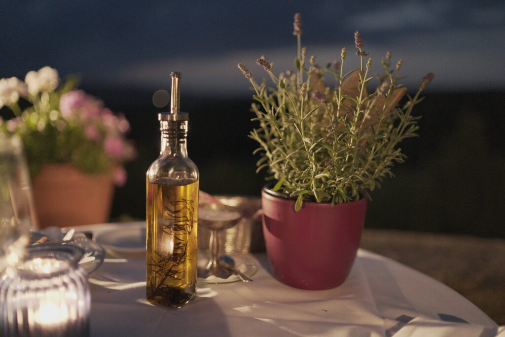 Γιατί να τρώτε κάθε πρωί μια κουταλιά της σούπας ελαιόλαδο